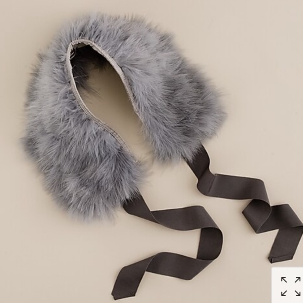 NWT J Crew Ostrich Feather Tippet